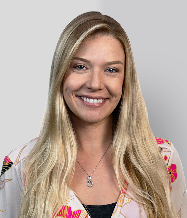 Kelsey_Head_Shot